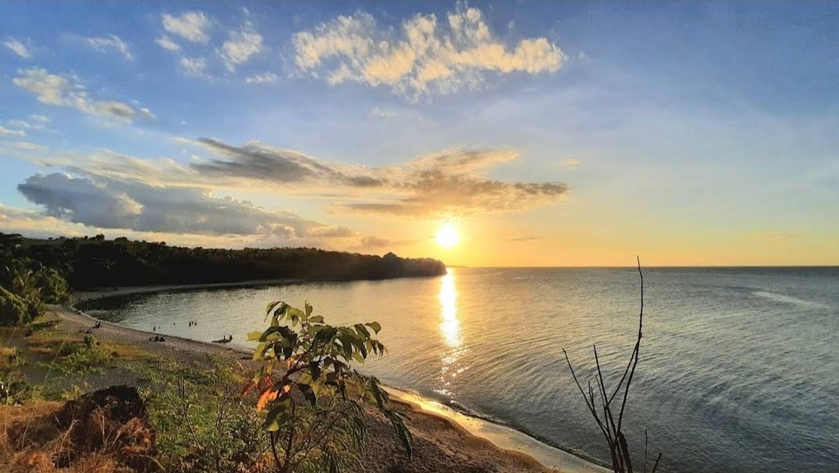 pantai-kencana-di-sumbawa-ntb-tangkap-layar-google-mapsfahreza2024-1760157233471_169